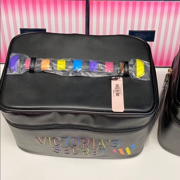 🔥VICTORIA SECRET cosmetic bag New - Picture 3 of 6